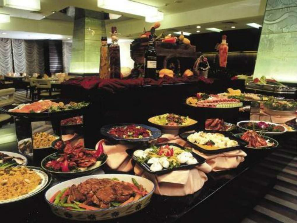 Plaza Hotel Beijing Restoran gambar