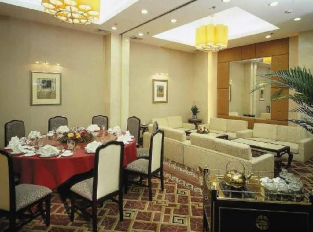 Plaza Hotel Beijing Luaran gambar