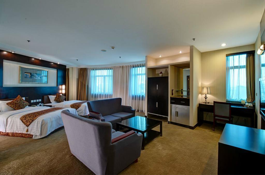 Plaza Hotel Beijing Luaran gambar