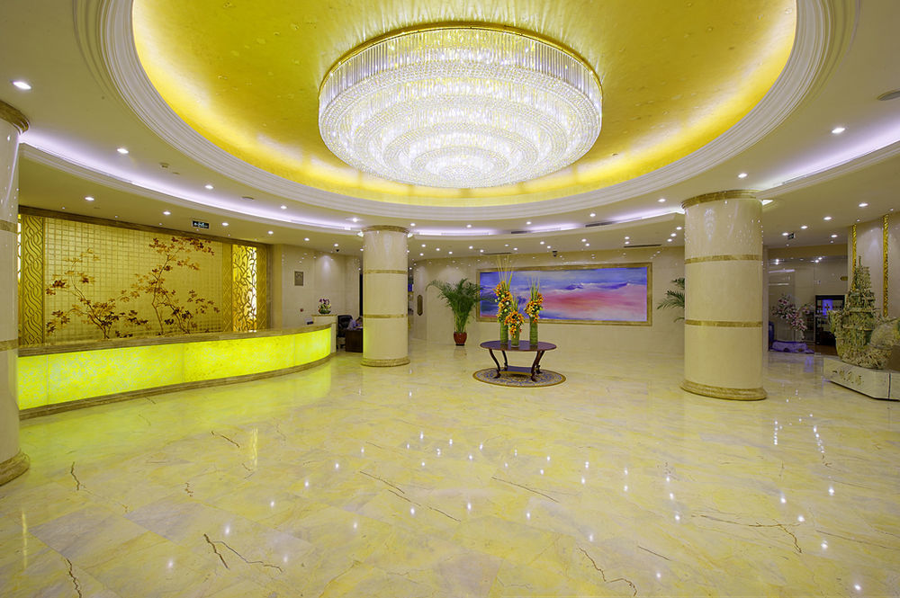 Plaza Hotel Beijing Luaran gambar